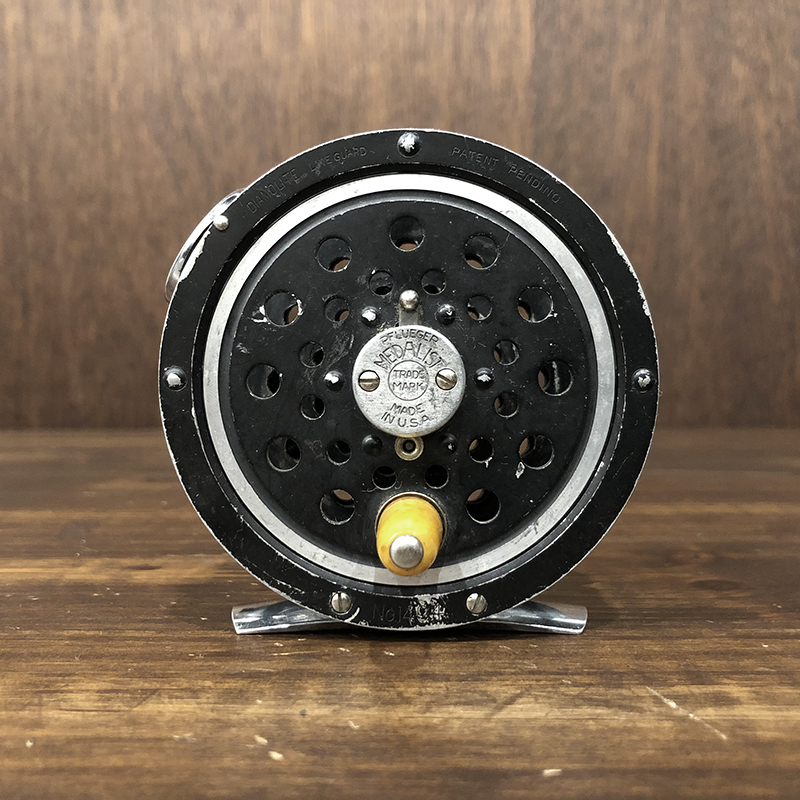 Pflueger Medalist 1494 Early Fly Reel – OLDS