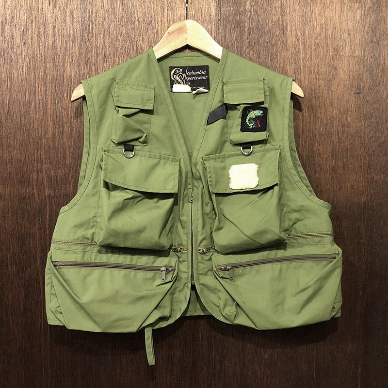 Columbia Sportswear Co Fishing Vest Khaki Green Trout Patch Medium
