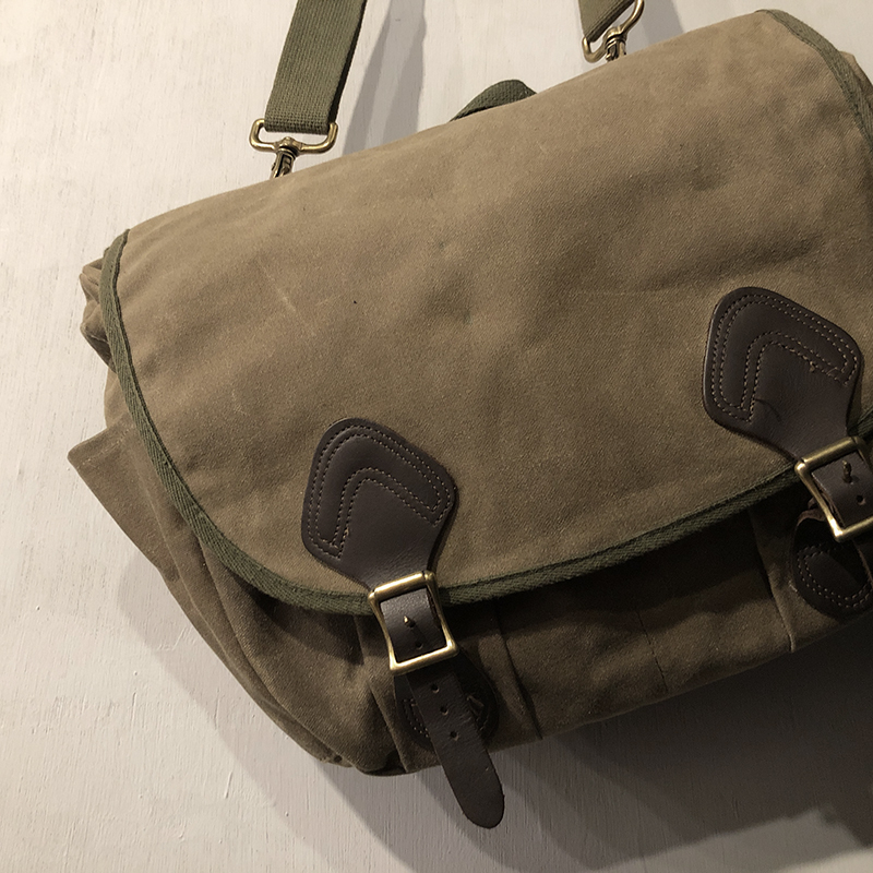 L.L. Bean Oild Finish Heavy Rigid Canvas Outdoor Field Shoulder Bag