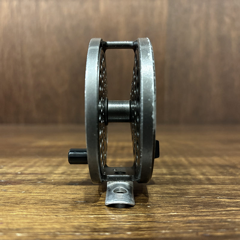 Orvis CFO III Early Dome Screw Back Vintage Fly Reel With Suede