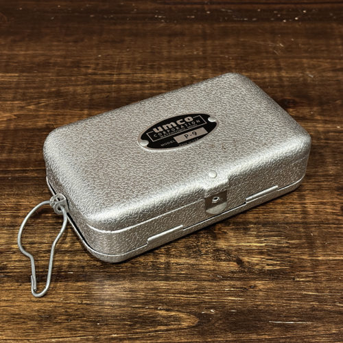 Umco P-9 Upper Midwest MFG CO Fishing Lure Fly Aluminum Box アムコ タックルボックス アルミニウム フィッシング ルアー フライ ボックス ビンテージ オリジナル グッドコンディション