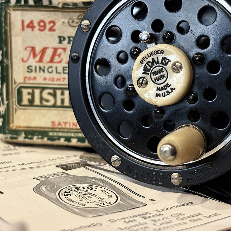 Pflueger Medalist 1492 with Paper & Box