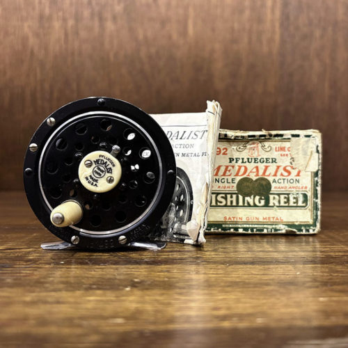 Pflueger Medalist 1492 Sculpted Pillar Fly Fishing Reel with Paper & Box フルーガー メダリスト1492 スカルプテッドピラーモデル 取扱説明書 オリジナルボックス付属 本体グッドコンディション品