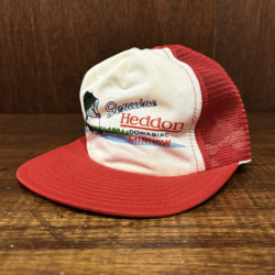 Heddon Dowagiac Minnow Fishing Mesh Cap Snap Back Free Size Red Made in USA ヘドン ドワジャック ミノー スポーツ フィッシング メッシュキャップ スナップバック レッド ホワイト ビンテージ 米国製 エクセレントコンディション